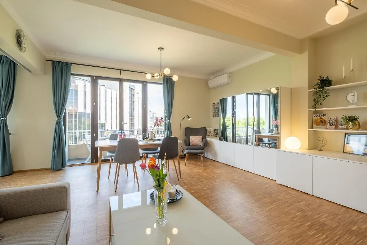 Sunrise 1Bdrm View Apartment Ndk Congress Centre صوفيا